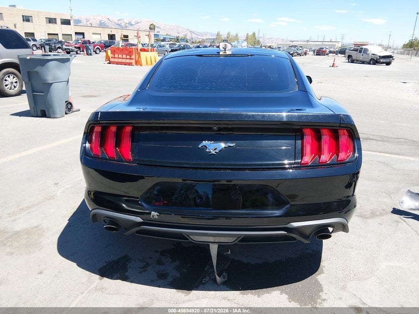 2022 Ford Mustang Ecoboost Fastback VIN: 1FA6P8THXN5132592 Lot: 45694920