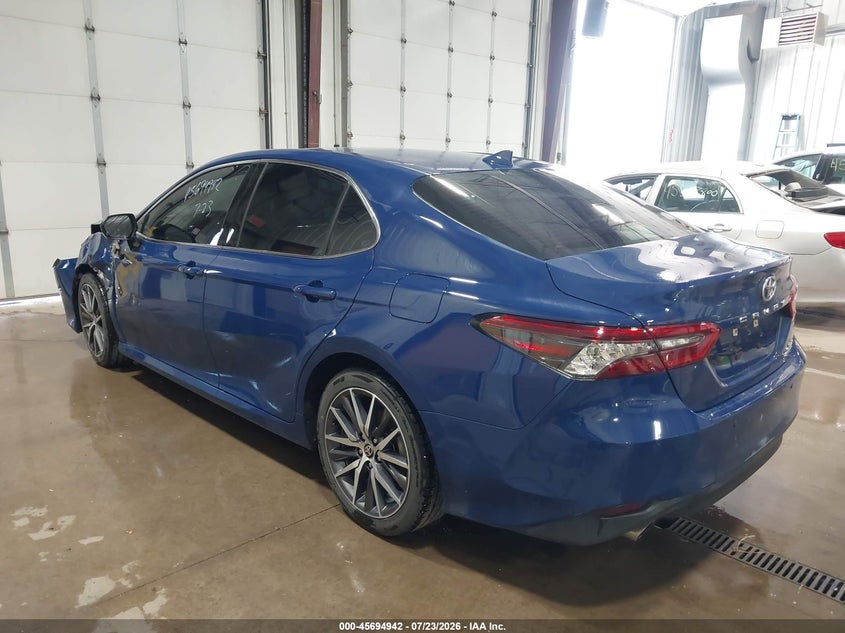 Vin: 4t1f31ak1ru071510, lot: 46193569, toyota camry hybrid xle 20243