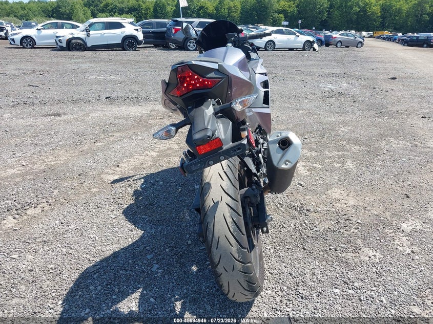 2020 KAWASAKI EX400 auction photo 6