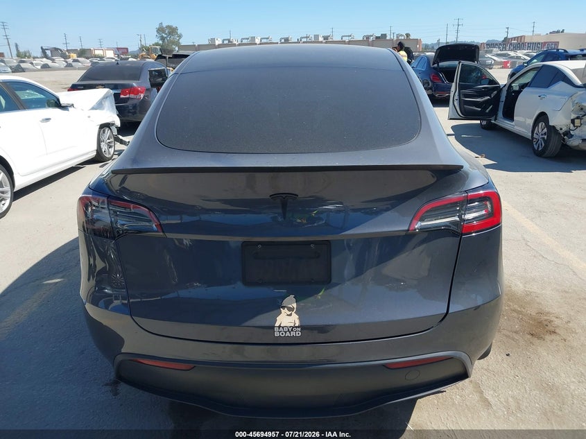 2023 Tesla Model Y Awd/Long Range Dual Motor All-Wheel Drive VIN: 7SAYGDEE5PF605673 Lot: 45694957