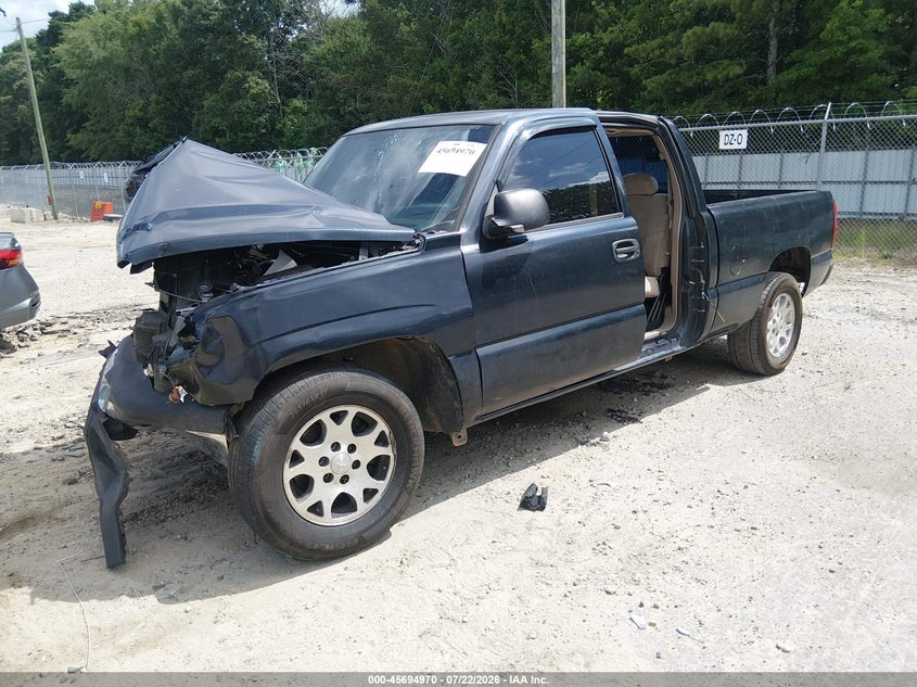 2007 CHEVROLET SILVERADO 1500 CLASSIC auction photo 2