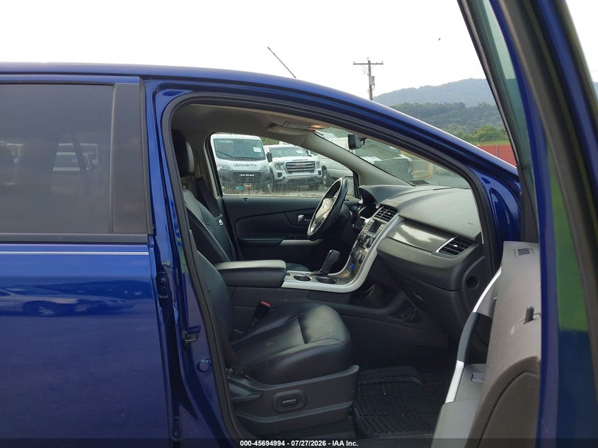 2013 FORD EDGE auction photo 5