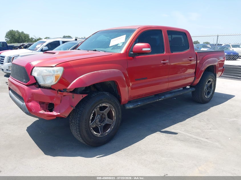 2013 Toyota Tacoma, Лівий перед, IAAI, VIN 3TMLU4EN8DM109645 — фото 2