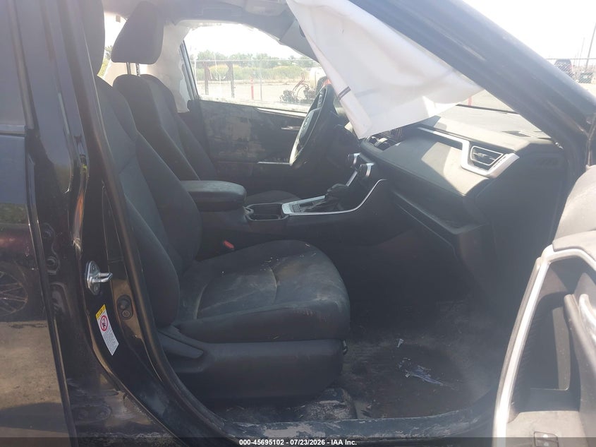 2019 TOYOTA RAV4 auction photo 5