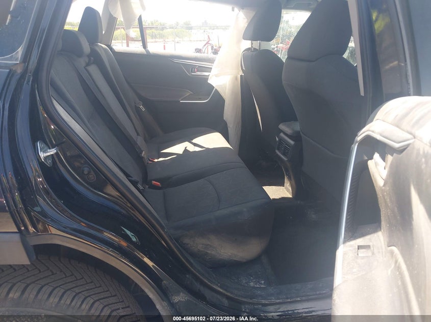 2019 TOYOTA RAV4 auction photo 8