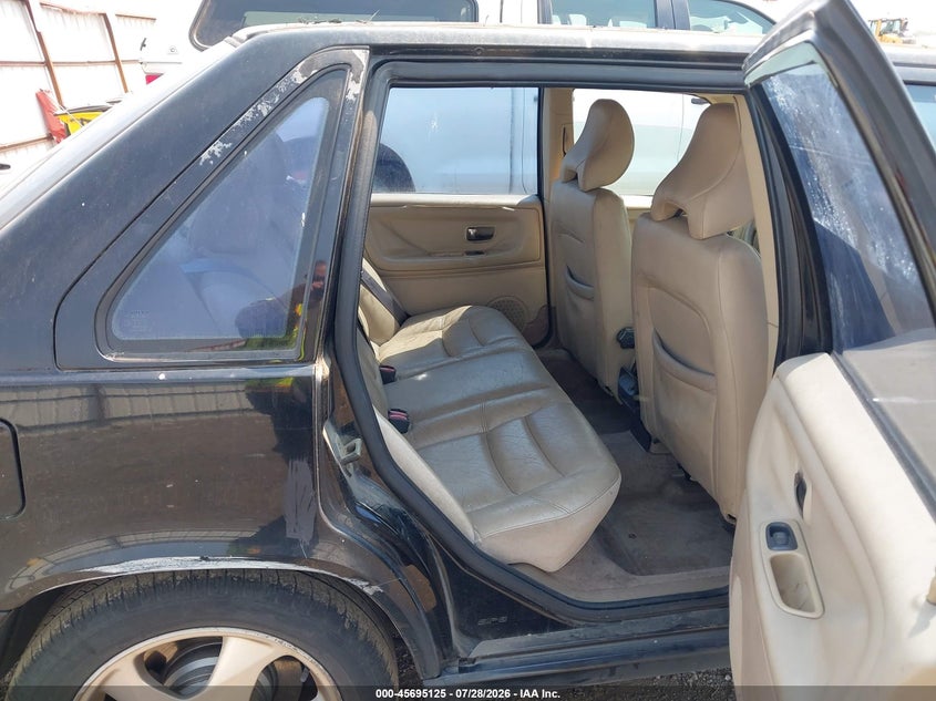1999 VOLVO S70 auction photo 8