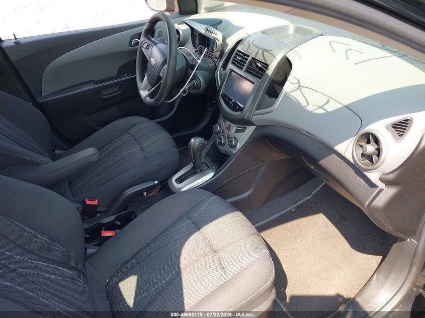 2014 CHEVROLET SONIC auction photo 5