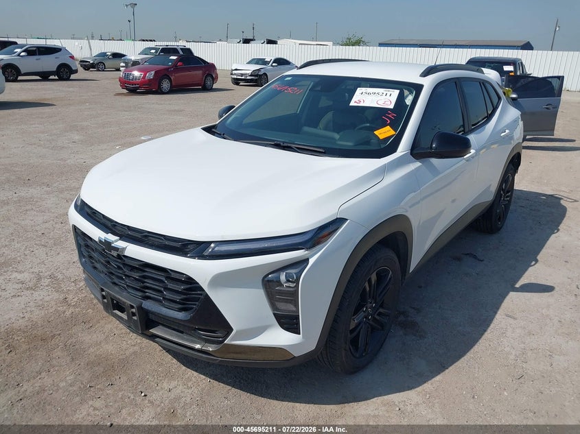 2025 CHEVROLET TRAX auction photo 2