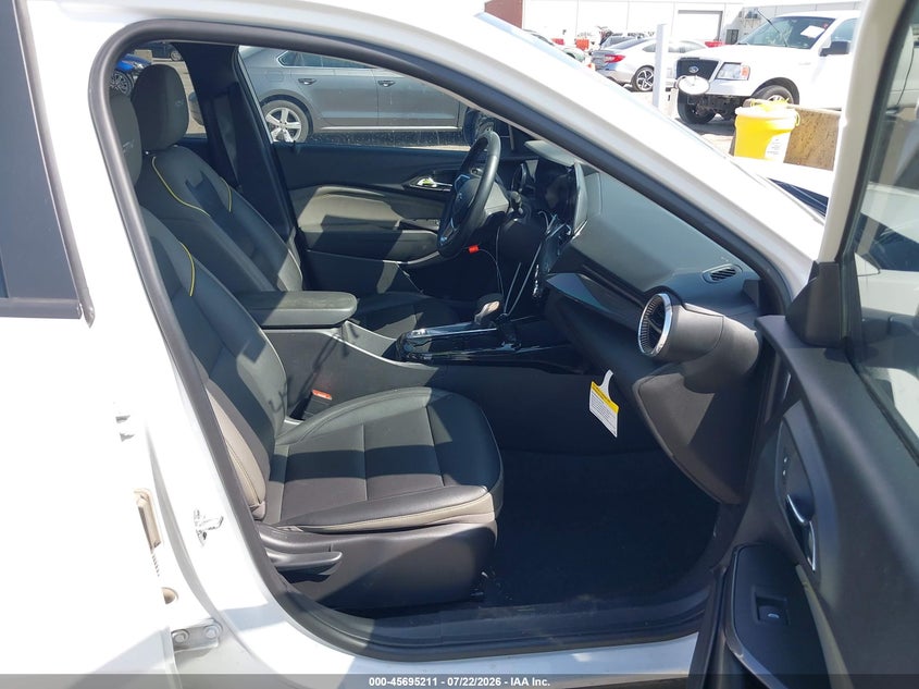 2025 CHEVROLET TRAX auction photo 5