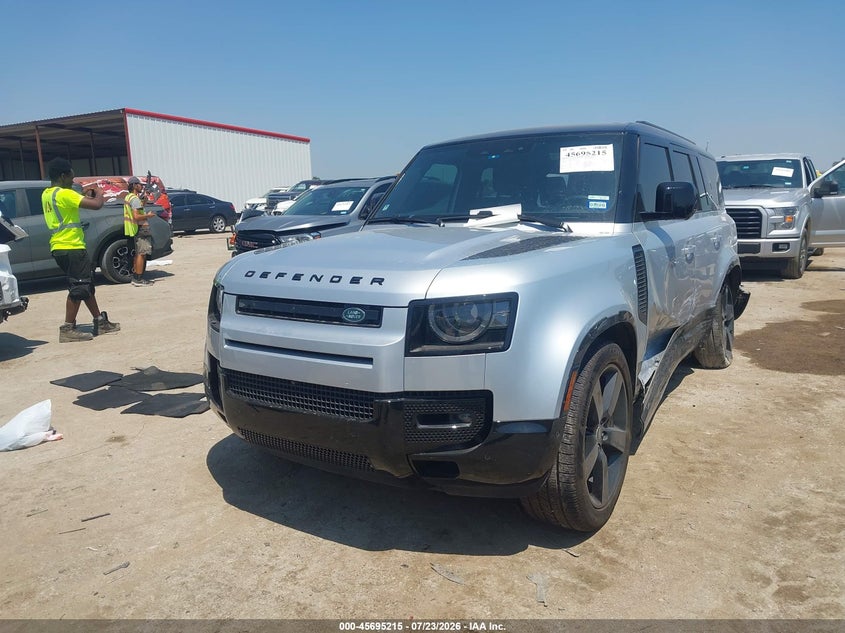 Vin: sale2feu0r2335977, lot: 46193843, land rover defender 130 p400 x-dynamic se 20242