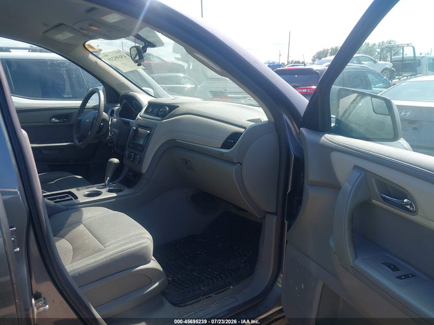 2013 CHEVROLET TRAVERSE auction photo 5