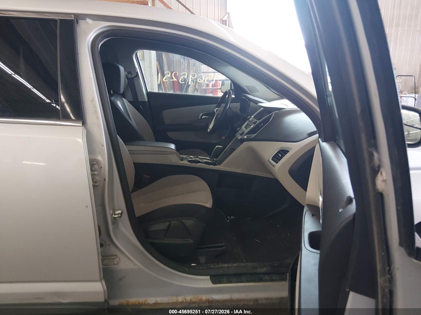 2014 GMC TERRAIN auction photo 5