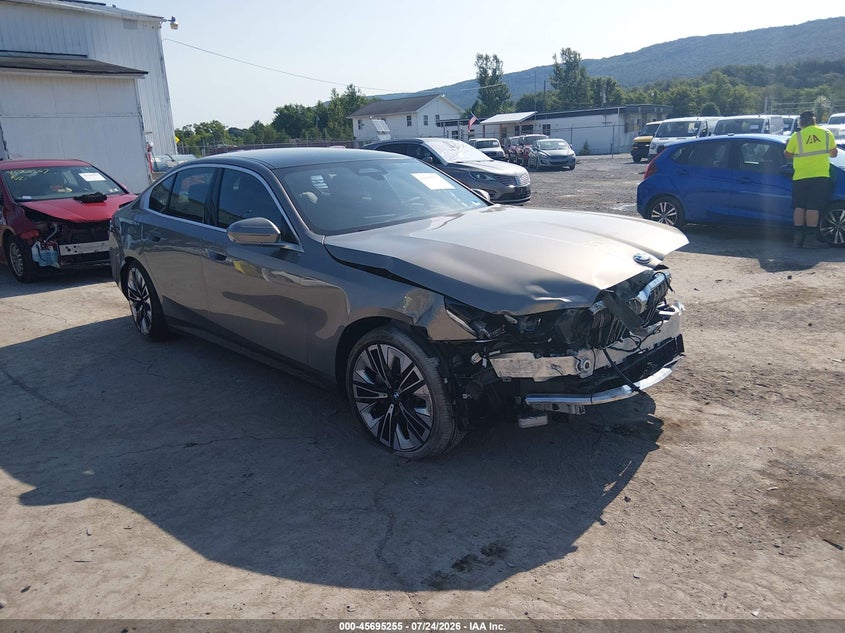 2024 BMW 530I auction photo 1