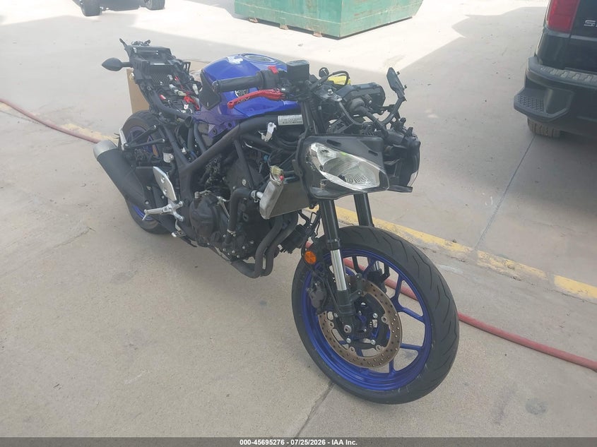 2021 YAMAHA YZFR3 auction photo 1