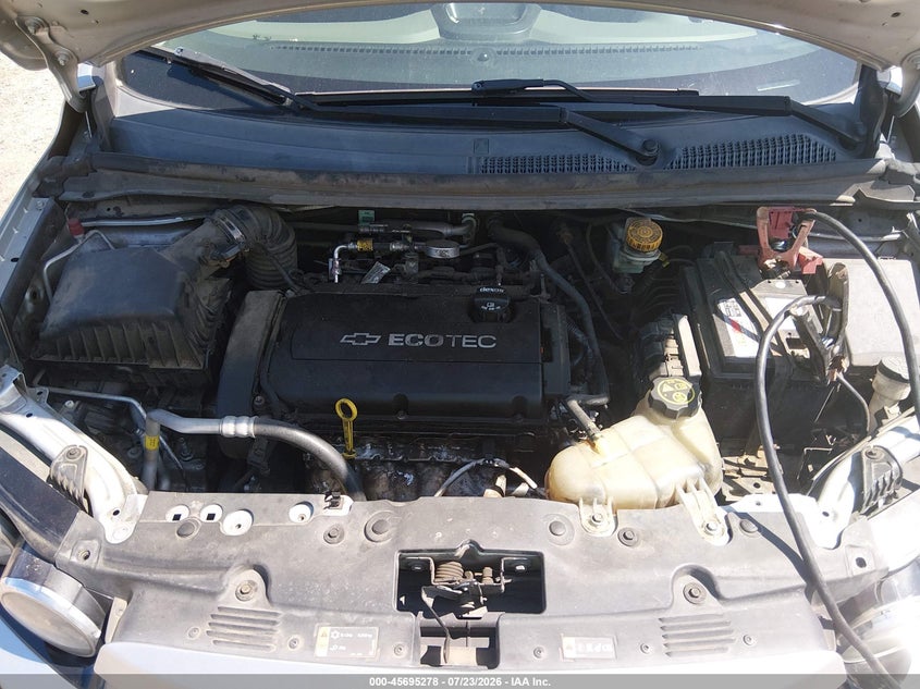 2016 CHEVROLET SONIC LT AUTO · Фото 10