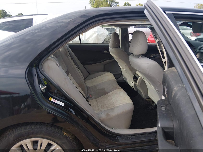 2014 TOYOTA CAMRY auction photo 8