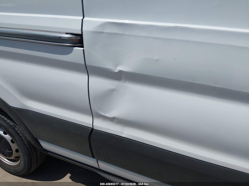 2020 FORD TRANSIT-250 auction photo 6