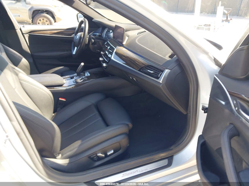 2019 BMW 530I auction photo 5