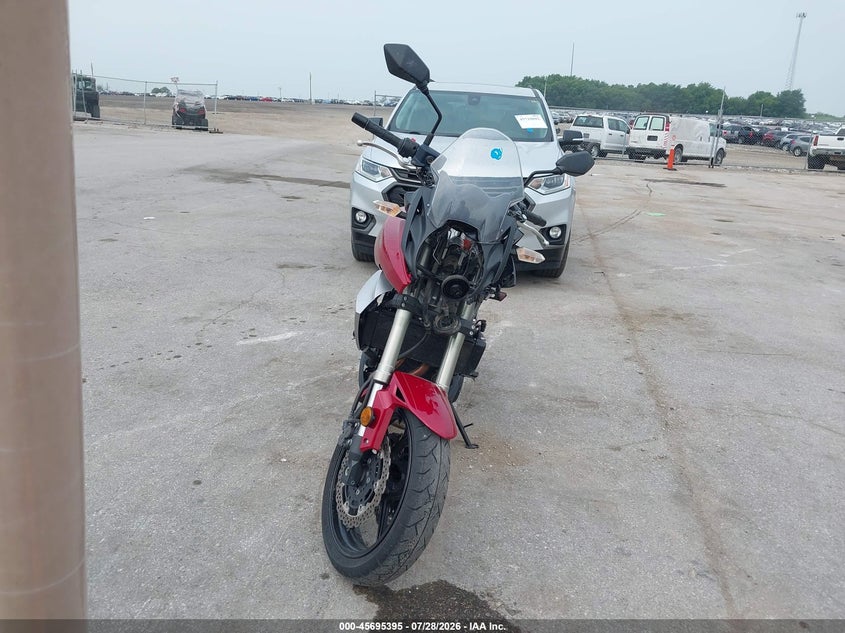 2011 KAWASAKI LE650 auction photo 5