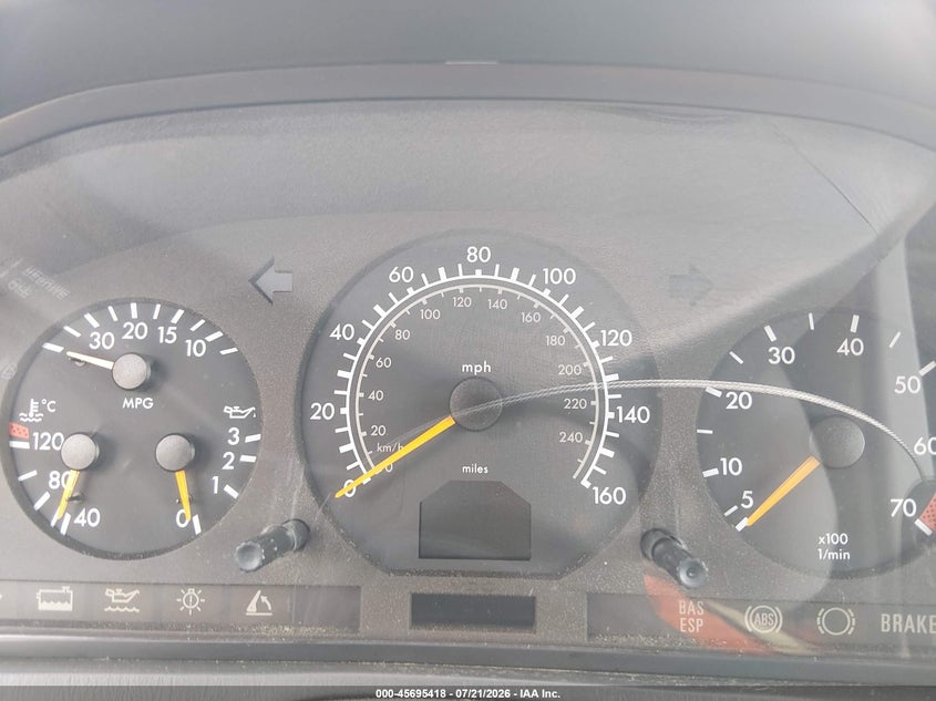 1998 Mercedes-Benz Sl 500 VIN: WDBFA67F7WF163480 Lot: 45695418