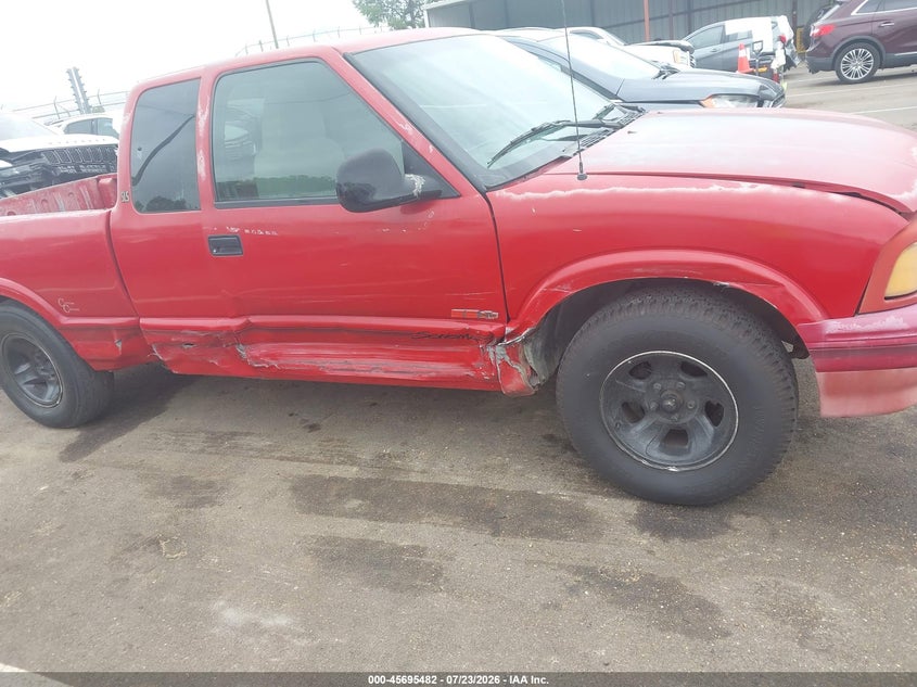 1996 GMC SONOMA auction photo 6