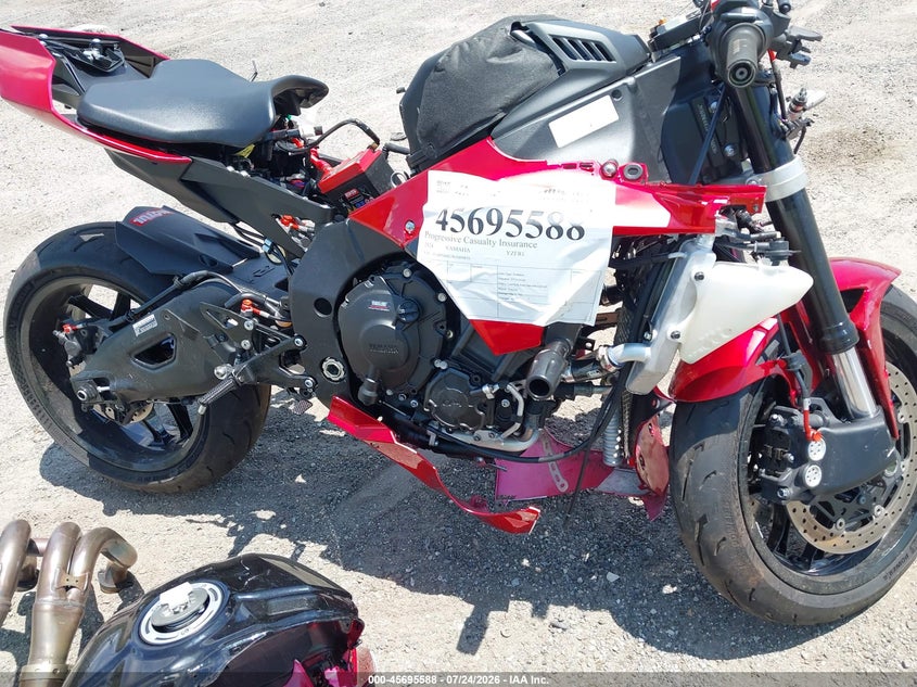 2024 YAMAHA YZFR1 auction photo 7
