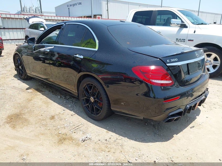 2017 MERCEDES-BENZ E 300 auction photo 3