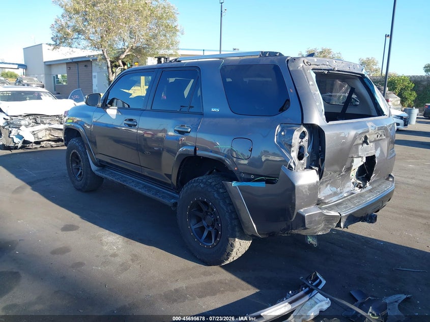 Vin: jtebu5jr9f5265594, lot: 46194306, toyota 4runner sr5 premium 20153