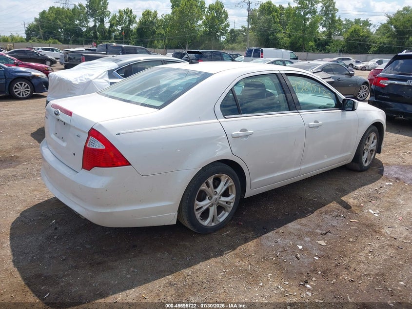 Vin: 3fahp0ha2cr353815, lot: 46194351, ford fusion se 20124