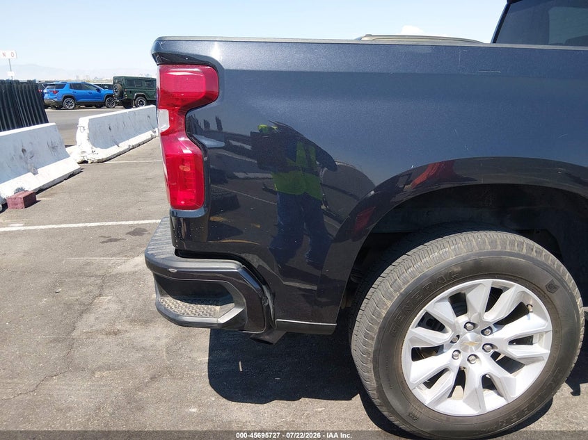 2022 Chevrolet Silverado 1500 2Wd Short Bed Custom VIN: 1GCPABEK1NZ588463 Lot: 45695727