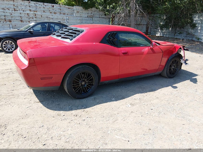 Vin: 2b3cj4dg8bh512940, lot: 46194419, dodge challenger 20114