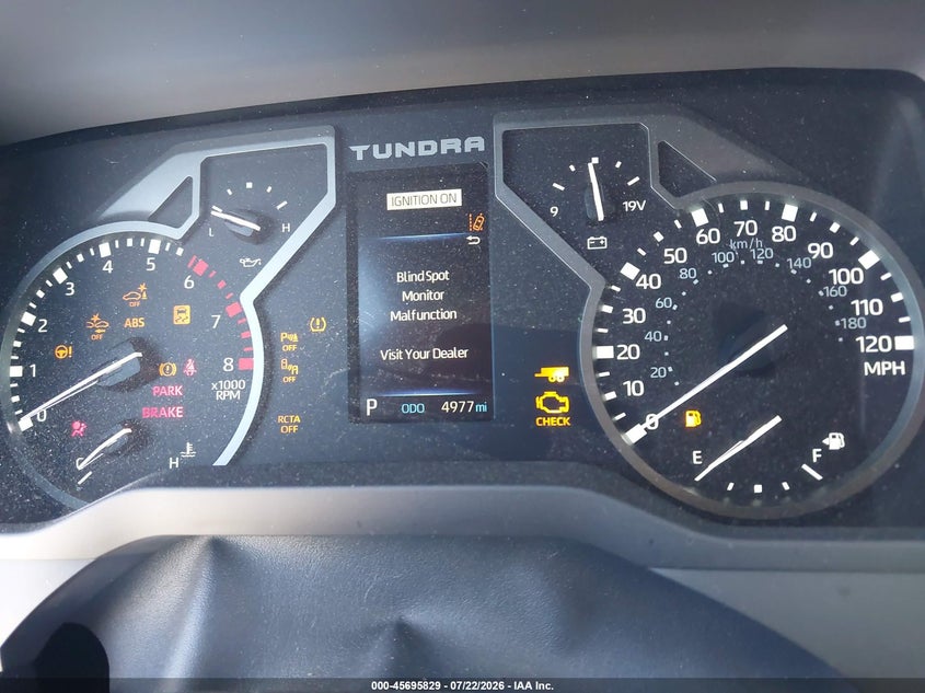 TOYOTA TUNDRA - zdjęcie 7