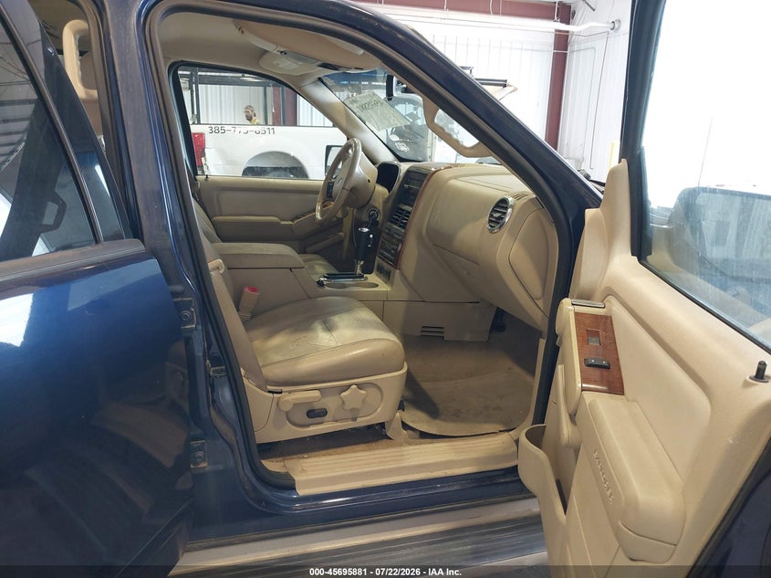 2006 FORD EXPLORER auction photo 5