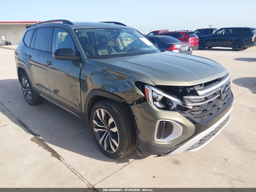 2024 Volkswagen Atlas 2.0T Peak Edition Se W/Technology VIN: 1V2CR2CA1RC602502 Lot: 45695901