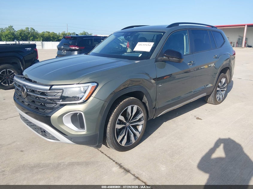 2024 Volkswagen Atlas 2.0T Peak Edition Se W/Technology VIN: 1V2CR2CA1RC602502 Lot: 45695901