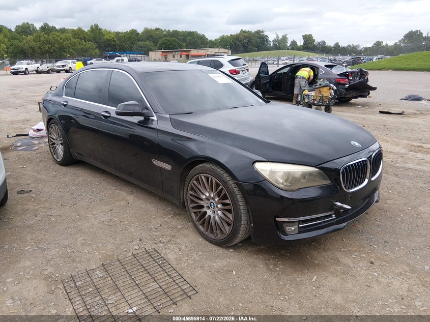 2013 BMW 750LI auction photo 1