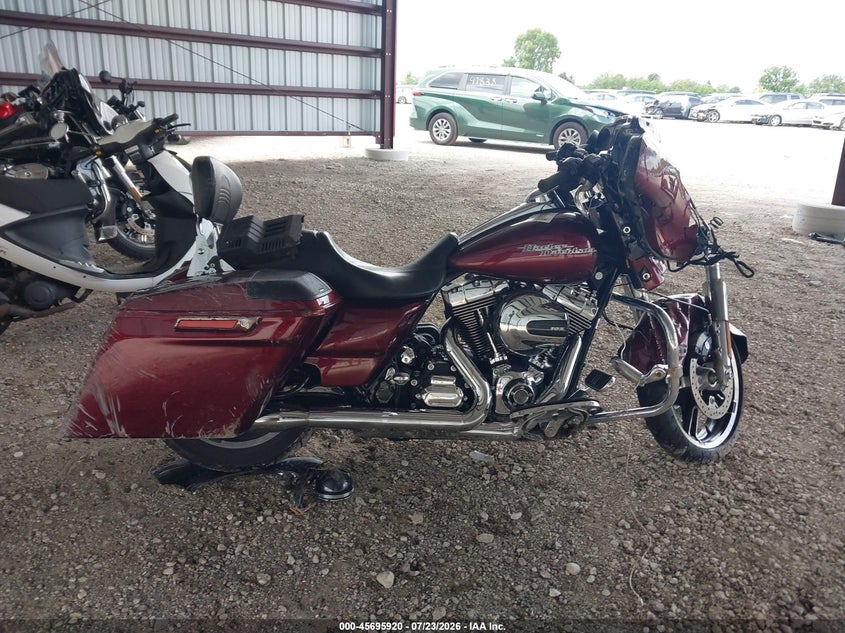 HARLEY-DAVIDSON FLHXS 2014