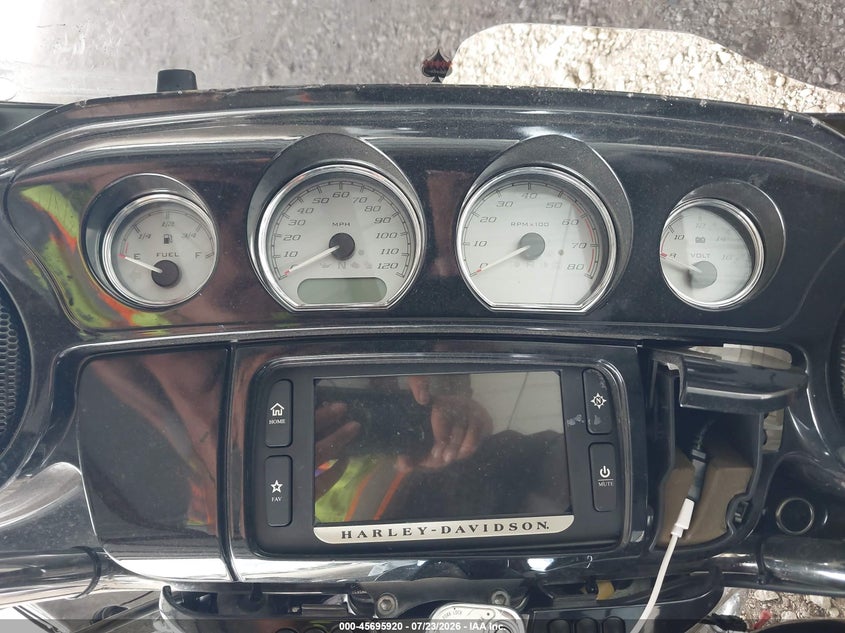 2014 HARLEY-DAVIDSON FLHXS auction photo 7