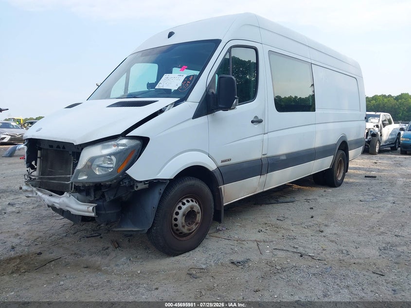2015 MERCEDES-BENZ SPRINTER 3500 auction photo 2