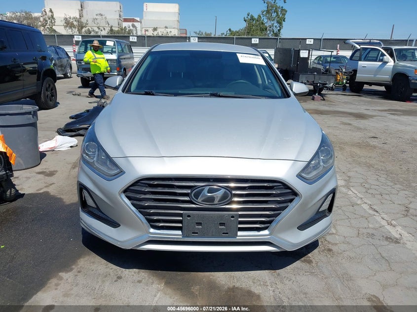 2019 Hyundai Sonata Eco VIN: 5NPE24AA5KH801642 Lot: 45696000