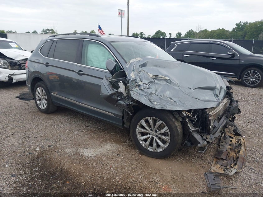 2018 VOLKSWAGEN TIGUAN auction photo 1