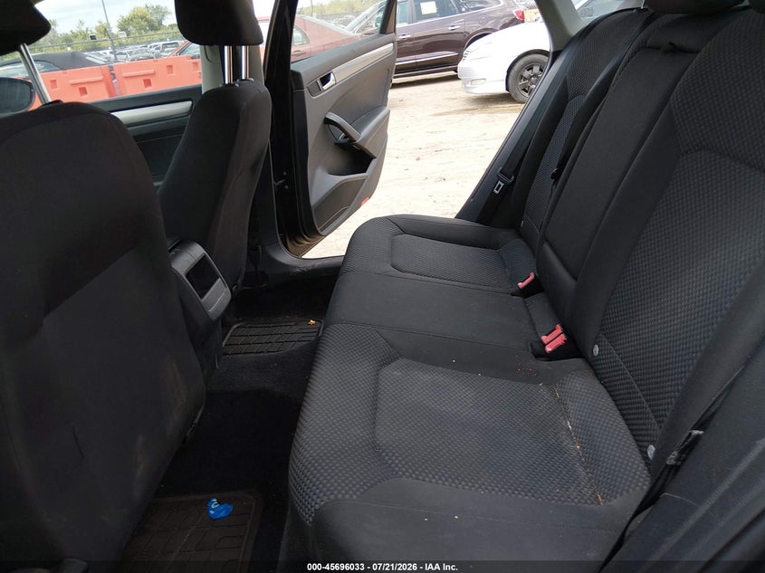 2012 Volkswagen Passat 2.5L S VIN: 1VWAP7A33CC042227 Lot: 45696033
