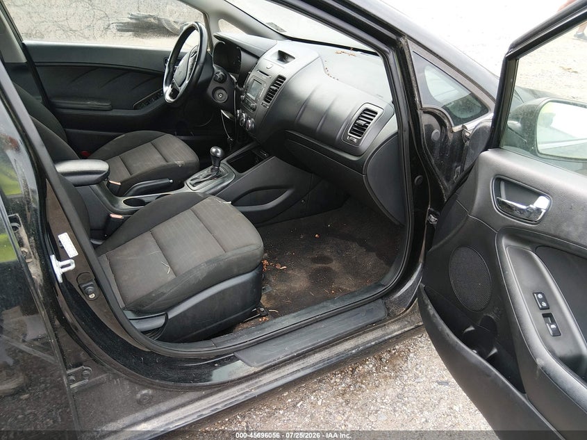 2016 KIA FORTE auction photo 5