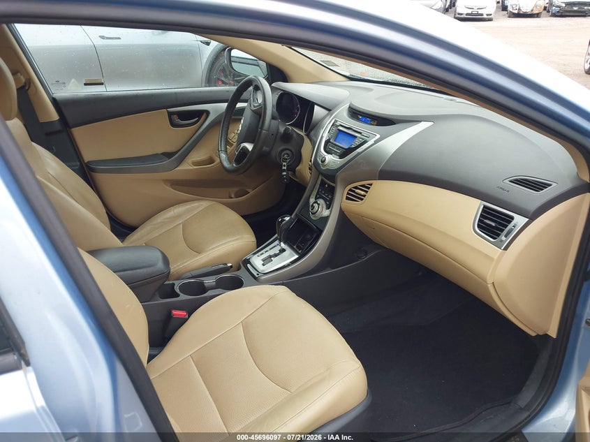 2012 HYUNDAI ELANTRA auction photo 5