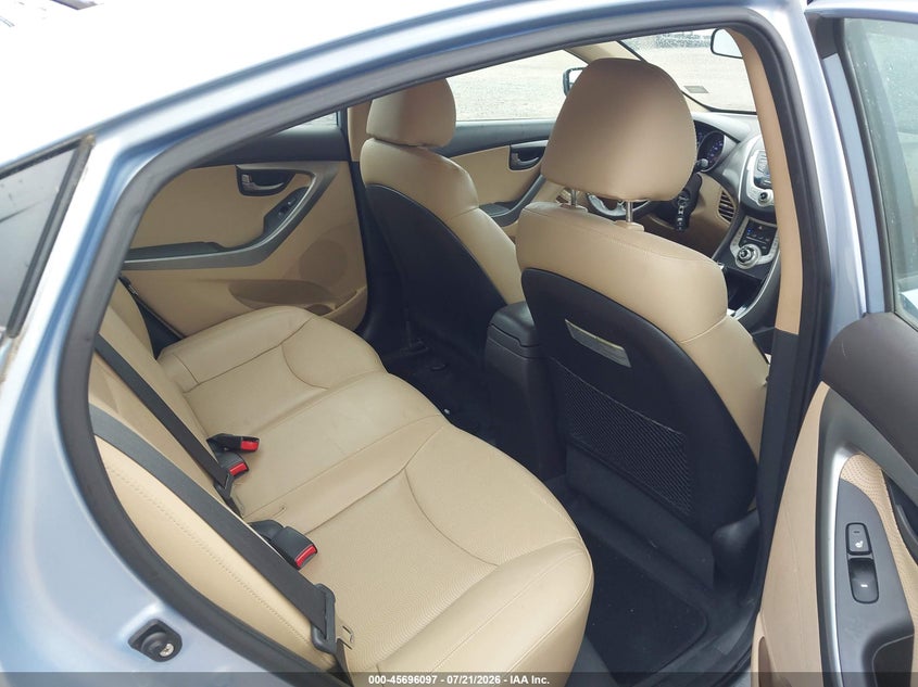 2012 HYUNDAI ELANTRA auction photo 8