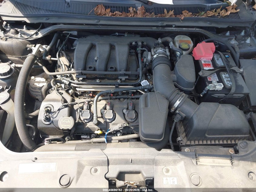 FORD TAURUS 2015 VIN 1FAHP2H81FG201917