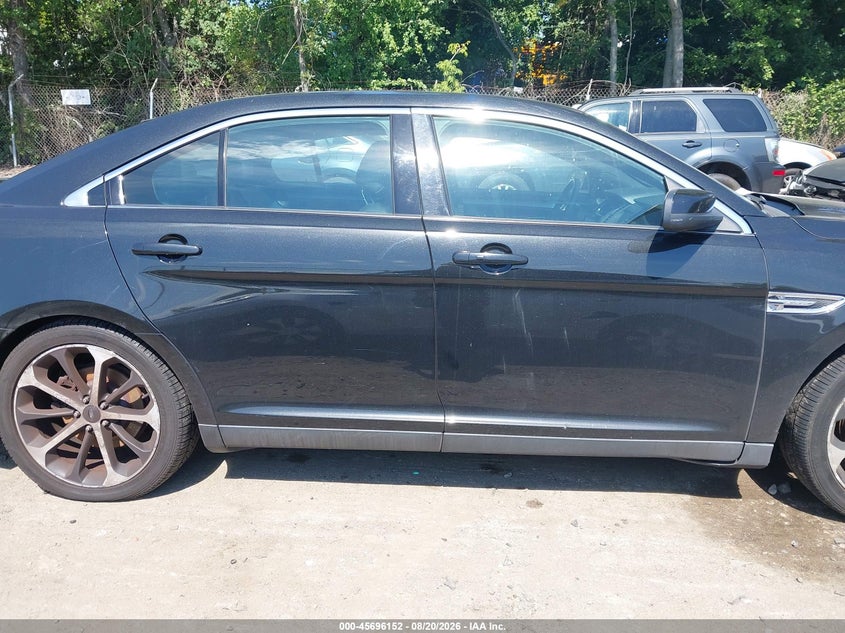 FORD TAURUS 2015 VIN 1FAHP2H81FG201917
