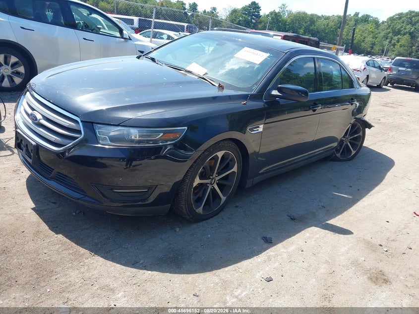 FORD TAURUS 2015 VIN 1FAHP2H81FG201917