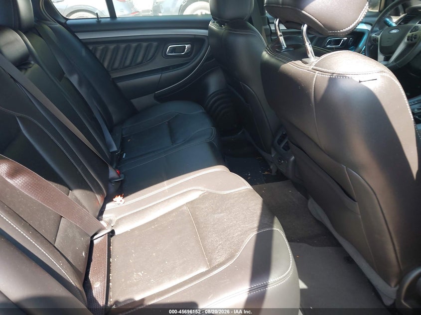 FORD TAURUS 2015 VIN 1FAHP2H81FG201917