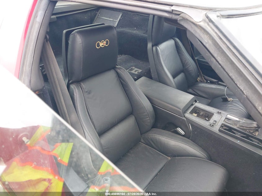 1984 CHEVROLET CORVETTE auction photo 8